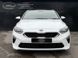 2018 Kia Ceed 1.4 T-Gdi First Edition in White — image 5