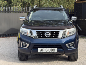 2016 Nissan Navara 2.3 Dci Tekna 4WD Euro 5 4dr in Blue — image 2