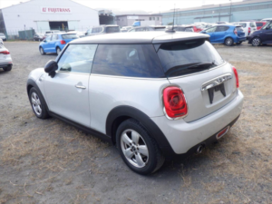 2015 MINI Hatch 1.5 Cooper Auto Euro 6 (s/s) 3dr in Other — image 3