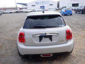 2015 MINI Hatch 1.5 Cooper Auto Euro 6 (s/s) 3dr in Other — image 4