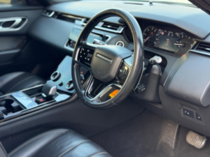 2021 Land Rover Range Rover Velar 2.0 D200 Mhev R-Dynamic S Auto 4WD Euro 6 (s/s) 5dr in White — image 2