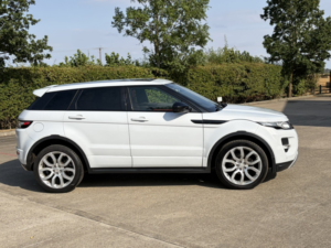 2015 Land Rover Range Rover Evoque 2.2 Sd4 Dynamic in White — image 2