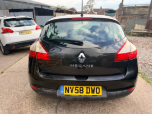 2008 Renault Megane 1.6 16v Dynamique in Black — image 2