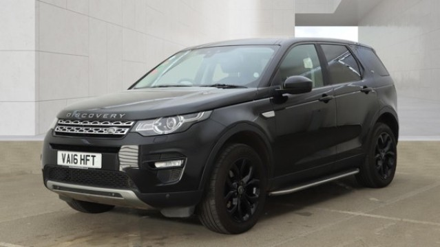 2016 Land Rover Discovery Sport 2.0 Td4 Hse in Black — image 1