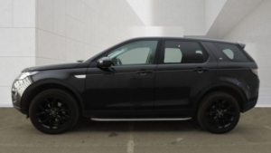 2016 Land Rover Discovery Sport 2.0 Td4 Hse in Black — image 4