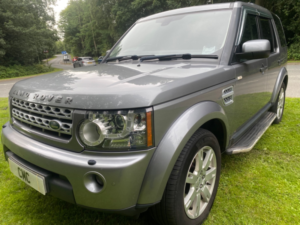 2011 Land Rover Discovery Sdv6 Xs in Grey — image 4