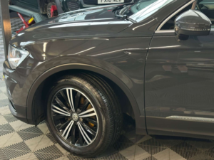 2019 Volkswagen Tiguan 1.5 Tsi Evo Se SUV 5dr Petrol Manual Euro 6 (s/s) (130 Ps) in Grey — image 6