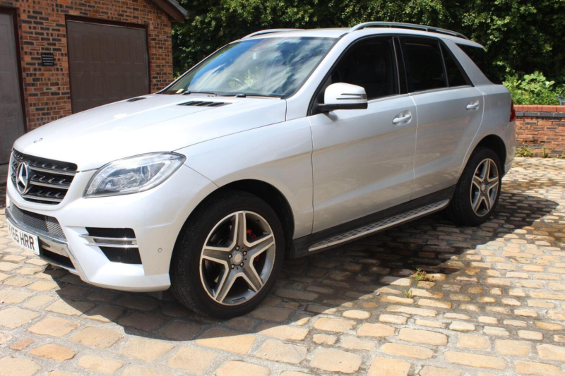 2015 Mercedes-Benz M Class 3.0 Ml350 V6 Bluetec Amg Line G-Tronic 4WD Euro 6 (s/s) 5dr in Silver — image 1