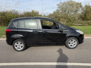 2013 Ford B-Max 1.0 T Ecoboost Zetec in Black — image 2