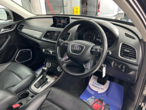 2013 Audi Q3 2.0 Tdi Se S Tronic Quattro Euro 5 (s/s) 5dr in Black — image 6