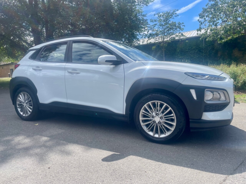 2018 Hyundai Kona 1.0 T-Gdi Blue Drive Se SUV 5dr Petrol Manual Euro 6 (s/s) (120 Ps) in White — image 1