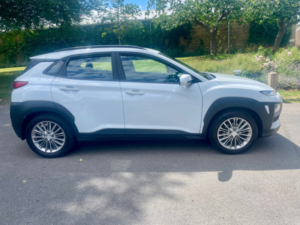 2018 Hyundai Kona 1.0 T-Gdi Blue Drive Se SUV 5dr Petrol Manual Euro 6 (s/s) (120 Ps) in White — image 4