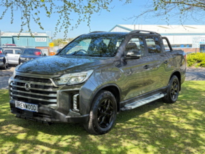2026 Kgm Musso 2.2d Saracen Pickup Double Cab 4dr Diesel Auto 4WD Euro 6 (202 Ps) in Grey — image 4