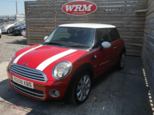 2008 MINI Hatch 1.6 Cooper D Hatchback 3dr Diesel Manual Euro 4 (110 Ps) in Red — image 5
