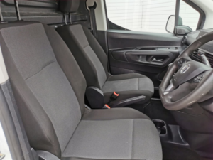 2020 Vauxhall Combo 1.5 Turbo D 2300 Sportive L2 Lwb in White — image 5