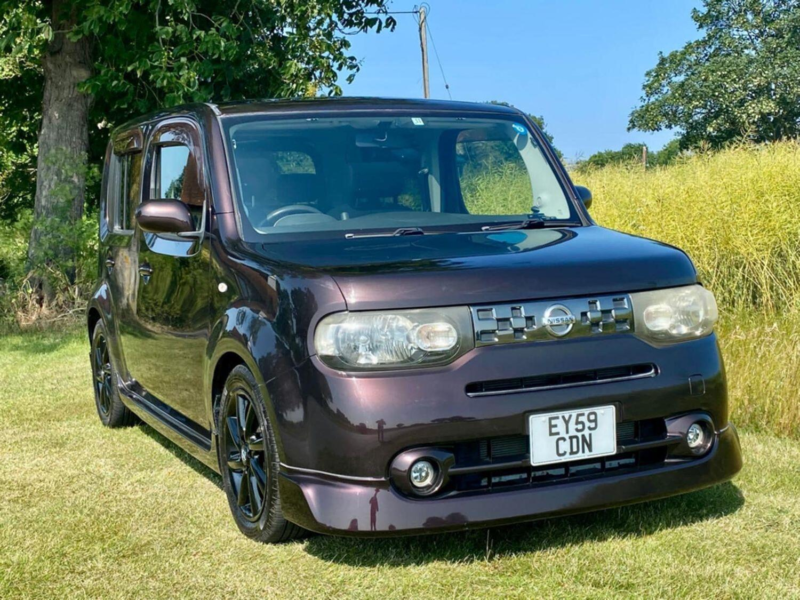 2009 Nissan Cube 1.5g Gen3 Purple Moon Roof in Purple — image 1