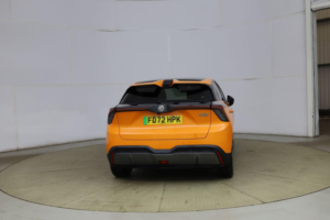 2022 MG Mg4 64kwh Trophy Long Range Auto 5dr in Orange — image 4