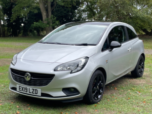 2019 Vauxhall Corsa 1.4i Ecotec Griffin Special Edition 3dr With Only 10,900 Miles And Full Service History in Silver — image 3