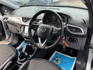 2017 Vauxhall Corsa 1.4i Ecoflex Se Euro 6 5dr in Silver — image 3