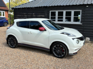 2015 Nissan Juke 1.6 Dig-T Nismo Rs Euro 5 5dr in White — image 6