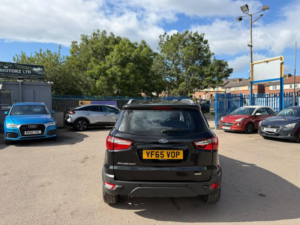 2015 Ford Ecosport 1.0t Ecoboost Zetec 2WD Euro 6 (s/s) 5dr in Black — image 5