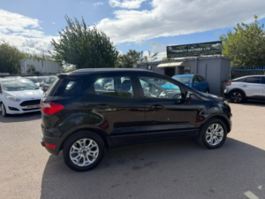 2015 Ford Ecosport 1.0t Ecoboost Zetec 2WD Euro 6 (s/s) 5dr in Black — image 6