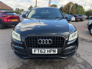 2012 Audi Q5 3.0 Tdi V6 S Line SUV 5dr Diesel S Tronic Quattro Euro 5 (s/s) (245 Ps) in Black — image 2
