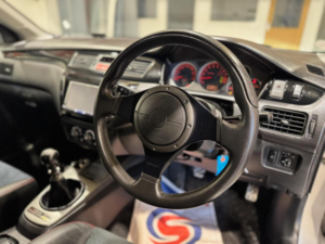 2006 Mitsubishi Lancer 2.0 Evo Ix Mr Fq-300 4dr in White — image 2