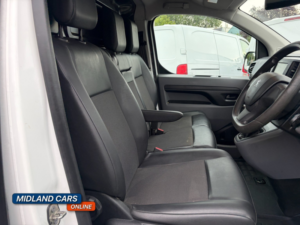 2021 Peugeot Expert 2.0 Bluehdi 1400 Professional in White — image 2
