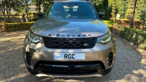 2022 Land Rover Discovery 3.0 D300 Mhev R-Dynamic Hse Auto 4WD Euro 6 (s/s) 5dr in Bronze — image 6