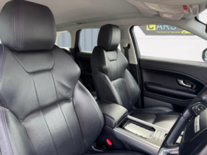 2017 Land Rover Range Rover Evoque 2.0 Td4 Se Tech in Brown — image 5