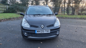 2009 Renault Clio 1.2 16v Dynamique in Black — image 4