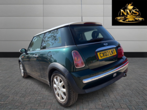 2002 MINI Hatch 1.6 Cooper Hatch in Green — image 5