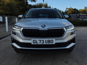 2024 Skoda Karoq 1.0 Tsi Se Drive Euro 6 (s/s) 5dr in Silver — image 2