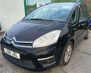 2011 Citroen Grand C4 Picasso 1.6 Hdi Vtr+ Egs6 Euro 5 5dr in Black — image 3