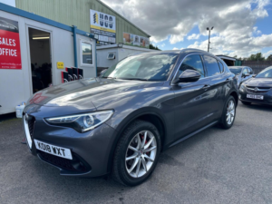 2017 Alfa Romeo Stelvio 2.2 Td Speciale Auto Q4 AWD Euro 6 (s/s) 5dr in Grey — image 3