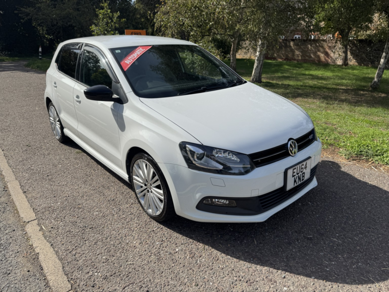 2015 Volkswagen Polo 1.4 Tsi Bluemotion Tech Act Gt in White — image 1
