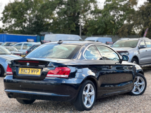 2013 BMW 1 Series 2.0 120i Exclusive Edition Auto Euro 5 2dr in Black — image 3