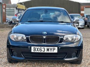 2013 BMW 1 Series 2.0 120i Exclusive Edition Auto Euro 5 2dr in Black — image 4