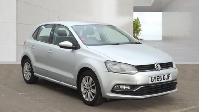 2015 Volkswagen Polo 1.2 Tsi Bluemotion Tech Se in Silver — image 1