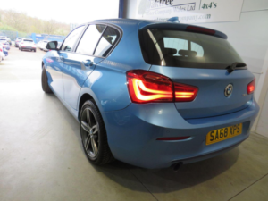 2018 BMW 1 Series 1.5 118i Sport Euro 6 (s/s) 5dr in Blue — image 4