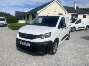 2021 Peugeot Partner 1.5 Bluehdi 1000 Professional in White — image 4