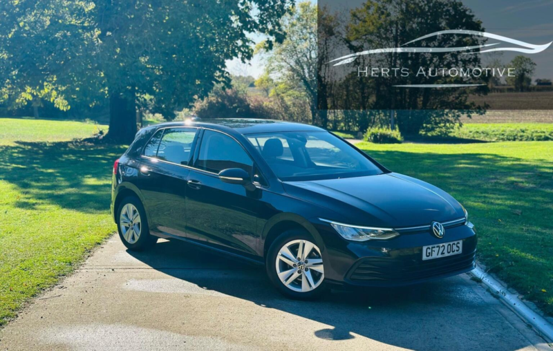 2022 Volkswagen Golf 1.0 Tsi Life Euro 6 (s/s) 5dr in Black — image 1