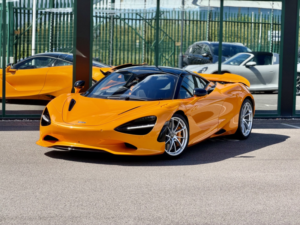 2025 Mclaren 750s 4.0 T V8 in Orange — image 6