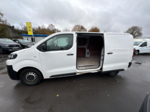 2021 Citroen Dispatch Enterprise Xl in White — image 4
