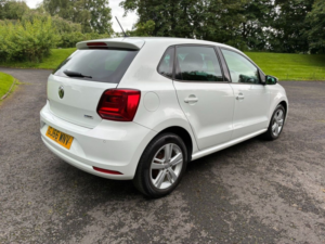 2016 Volkswagen Polo 1.0 Bluemotion Tech Match Hatchback 5dr Petrol Manual Euro 6 (s/s) (60 Ps) in White — image 4