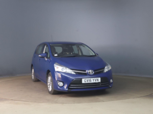 2016 Toyota Verso 1.6 D-4d Icon Euro 6 (s/s) 5dr (7 Seat) in Blue — image 3