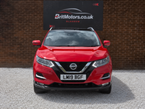 2019 Nissan Qashqai 1.3 Dig-T N-Connecta in Red — image 3