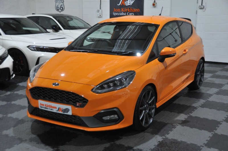 2019 Ford Fiesta 1.5t Ecoboost St Performance Edition Euro 6 (s/s) 3dr in Orange — image 1
