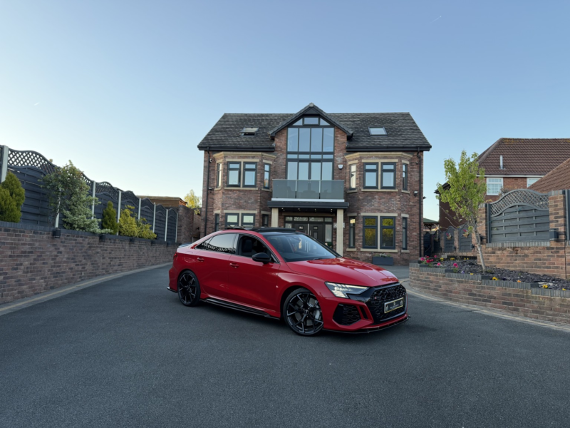 2022 Audi Rs3 2.5 Tfsi Vorsprung in Red — image 1